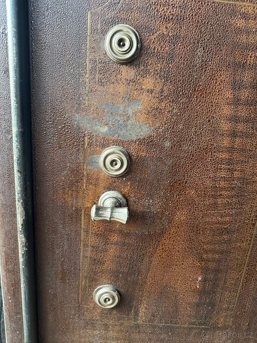 Starožitný trezor Popelka - 3