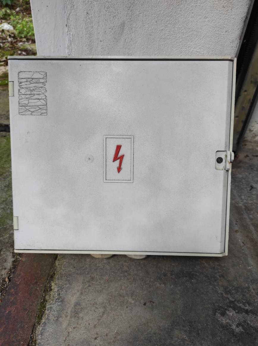 Přípojková pojistková skříň - 3