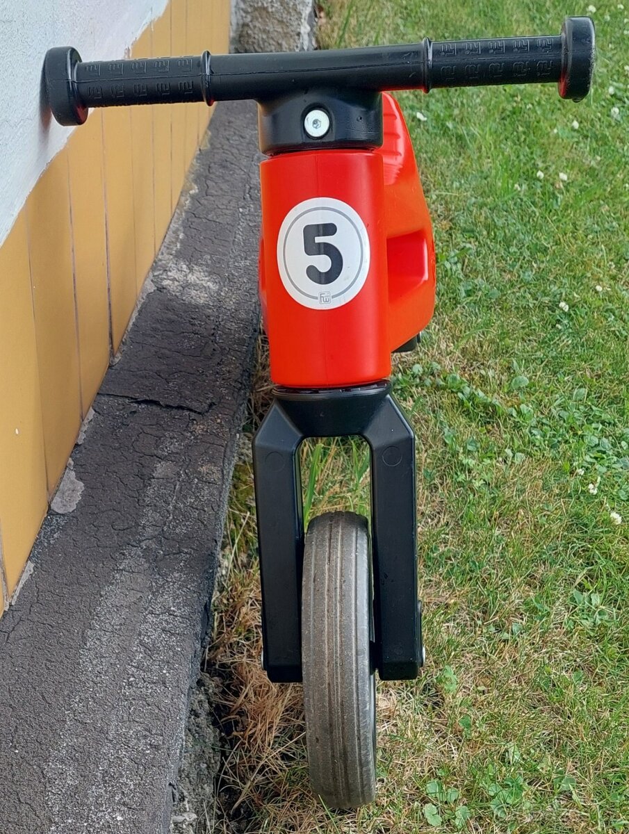 Odrážedlo Funny Wheels Rider Sport červené 2v1 - 3