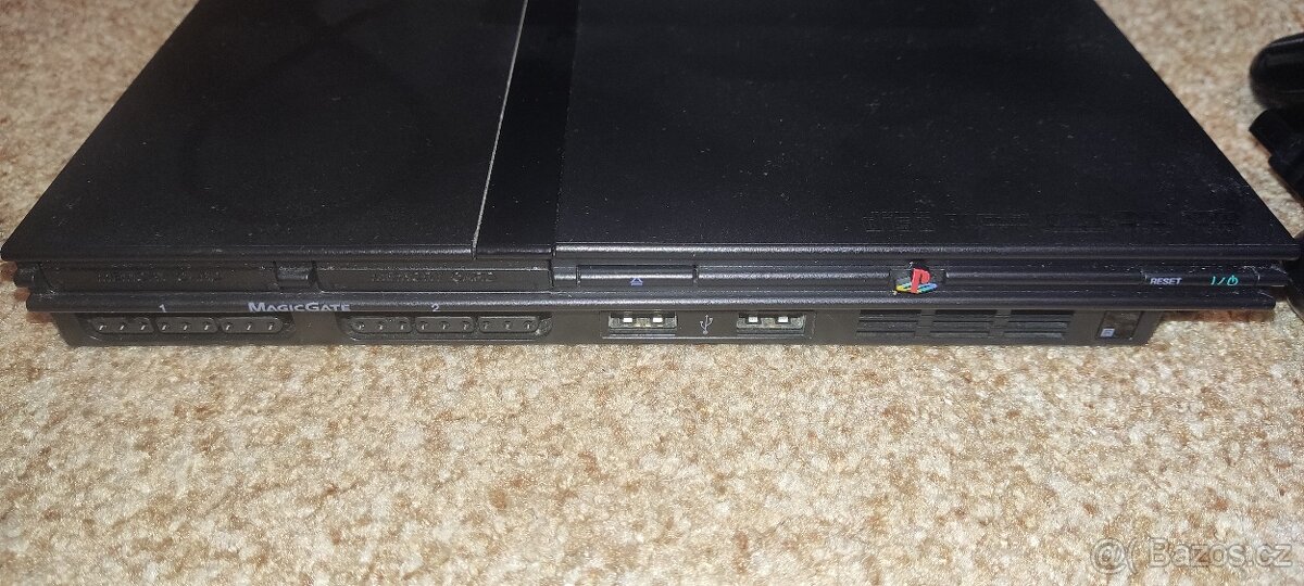Playstation 2 slim, PAL verze, perfektní stav - 3