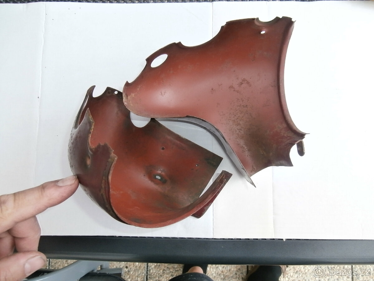 Motocykl veterán přední světlo plechy náhradní díly 900 kč - 3