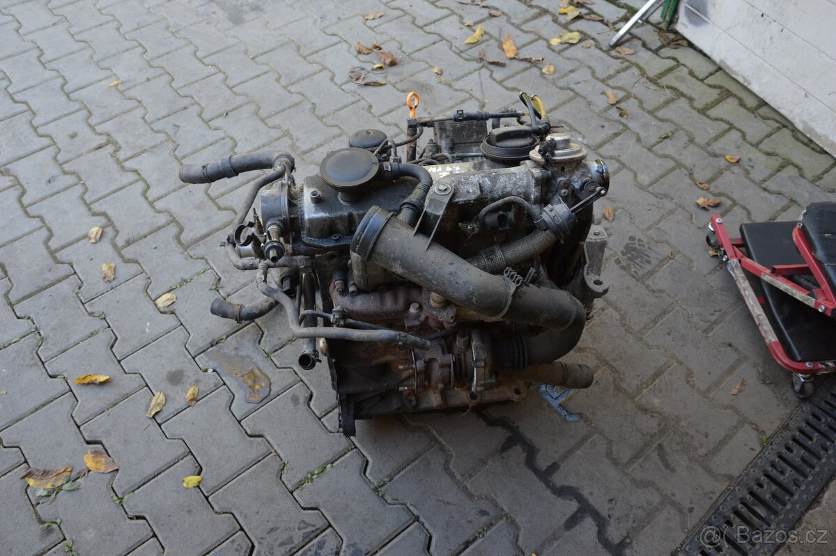 Motor 1.9TDI 66kW AGR převodovka EBJ Octavia I Golf IV - 3