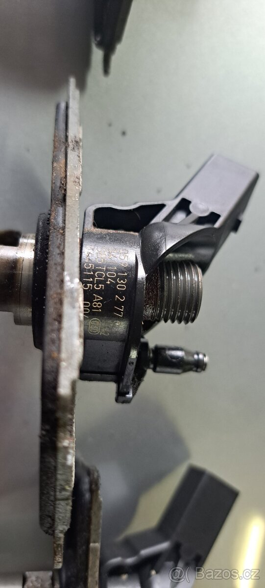 Vstrik vstriky 3.0 tdi 165kw 059130277q - 3