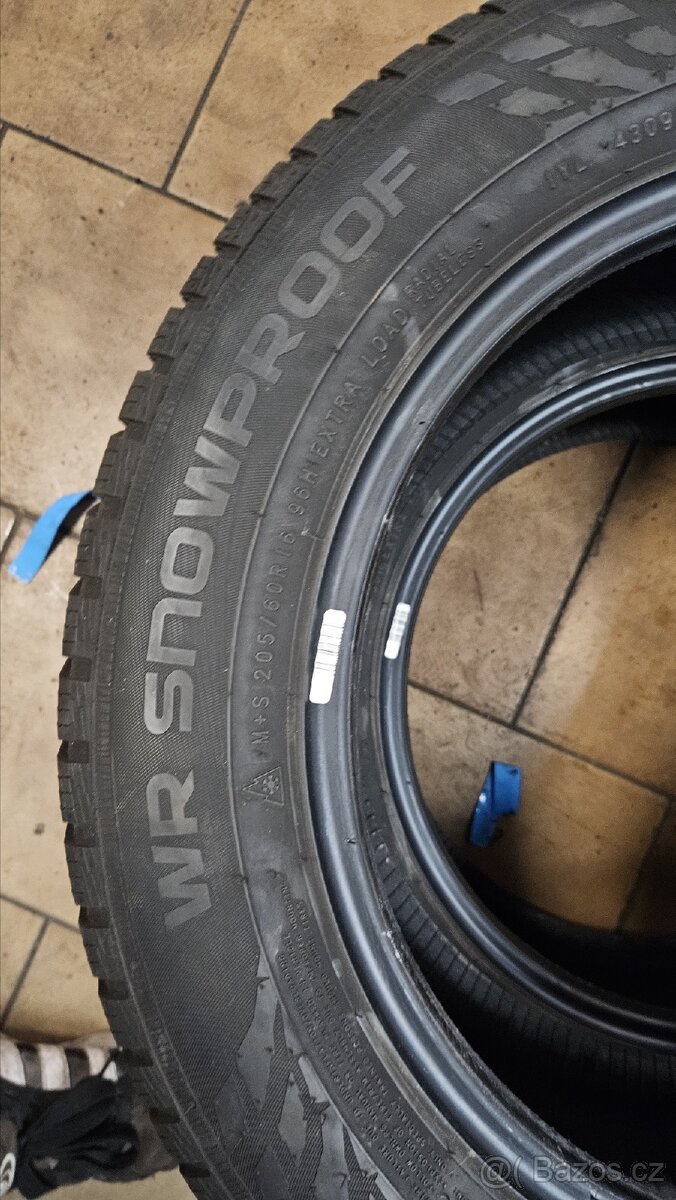 Zimní 2ks Pneu 205/60/R16 Nokian - 3