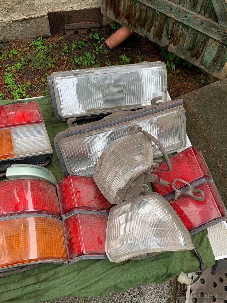 Náhradní díly - světla na MAZDA 626 - 3