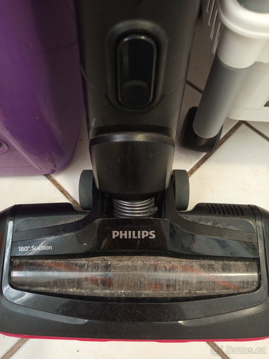 Vysavač Philips - 3