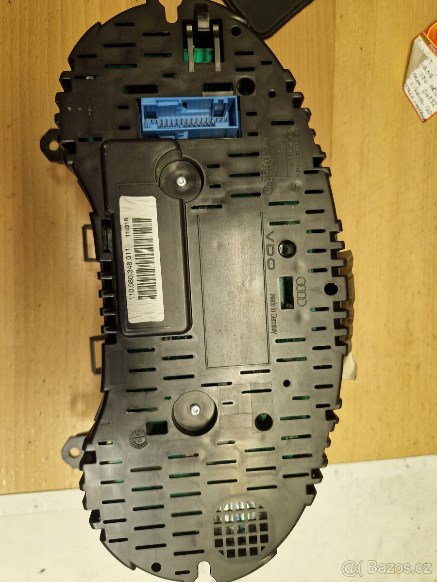 Audi TT přístrojový štít - budíky 8J0920930E - 3