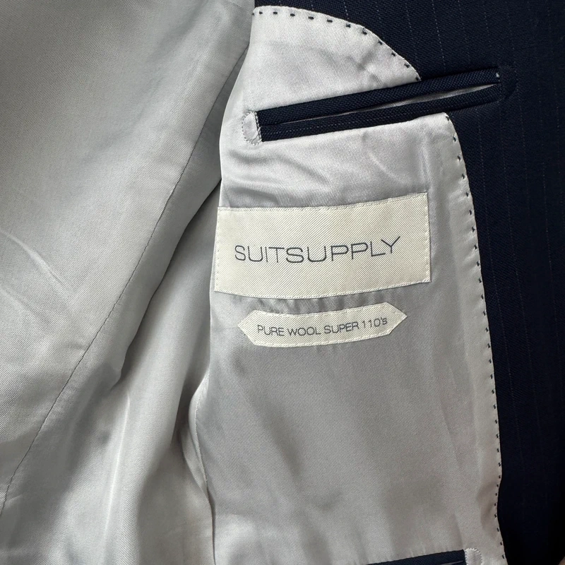 Suitsupply Lazio 42 3-piece 110s - 3