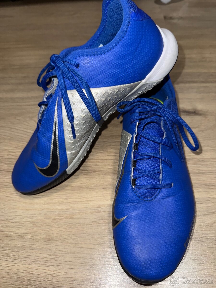 Tenisky NIKE vel. 40 - 3