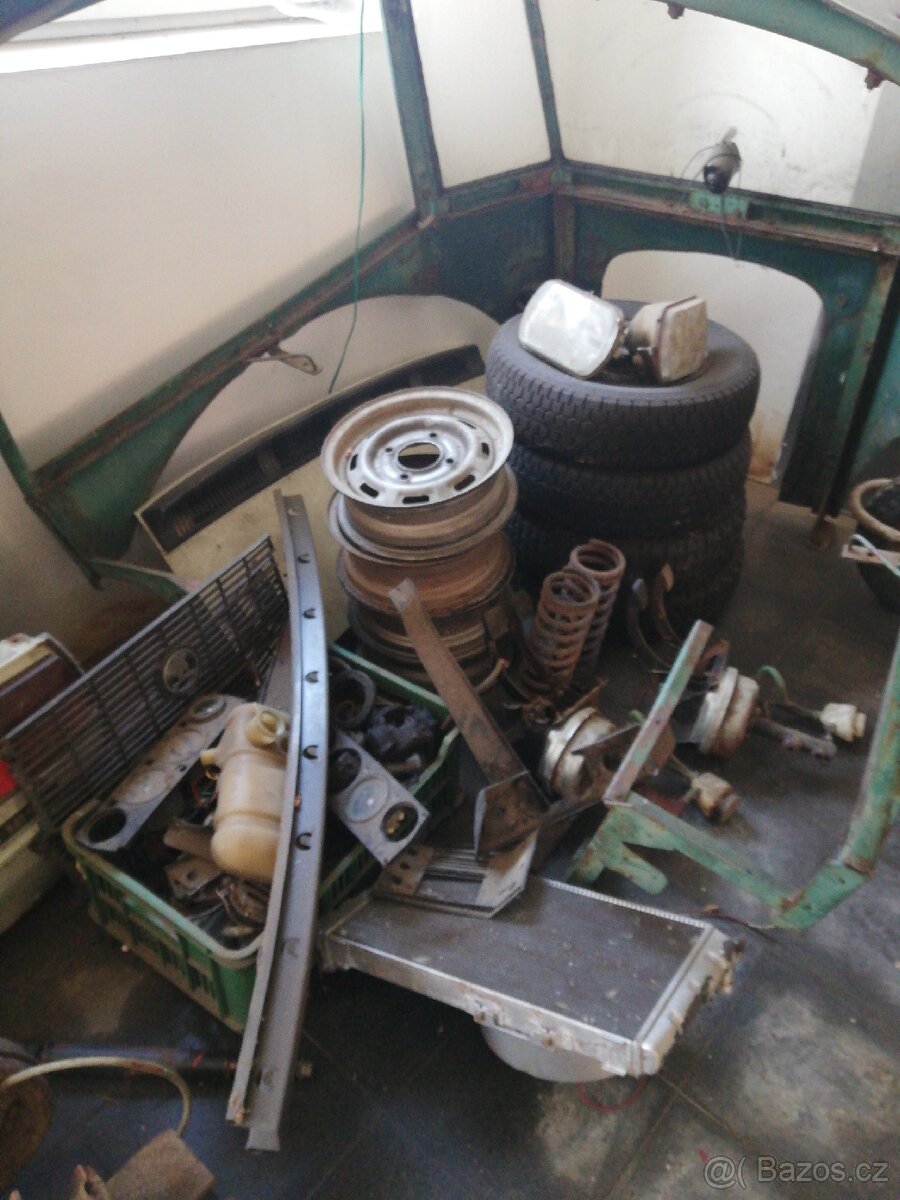 Škoda 120 náhradní díly - 3