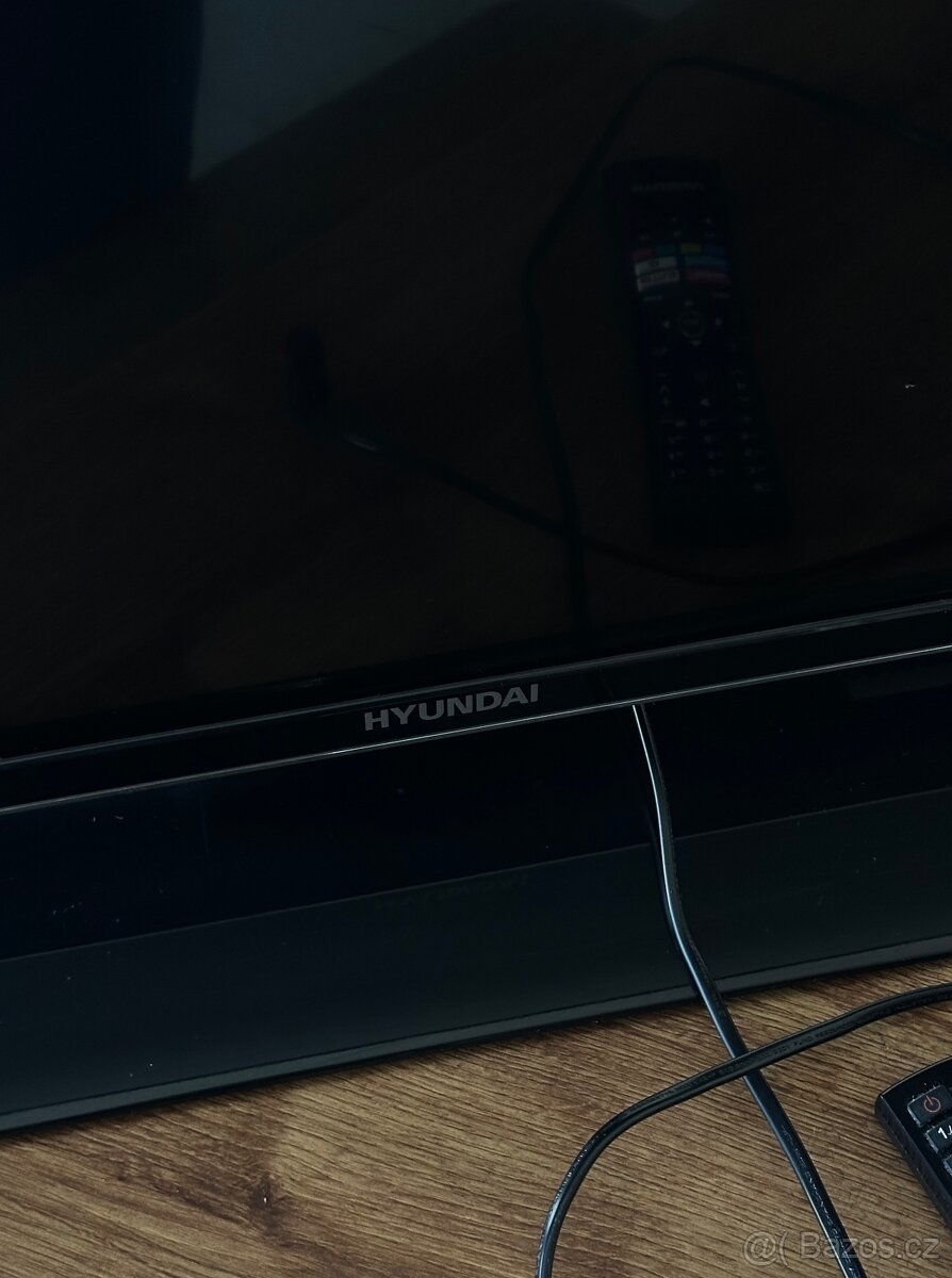 LED televize HYUNDAI FLR39TS472SMART - 3