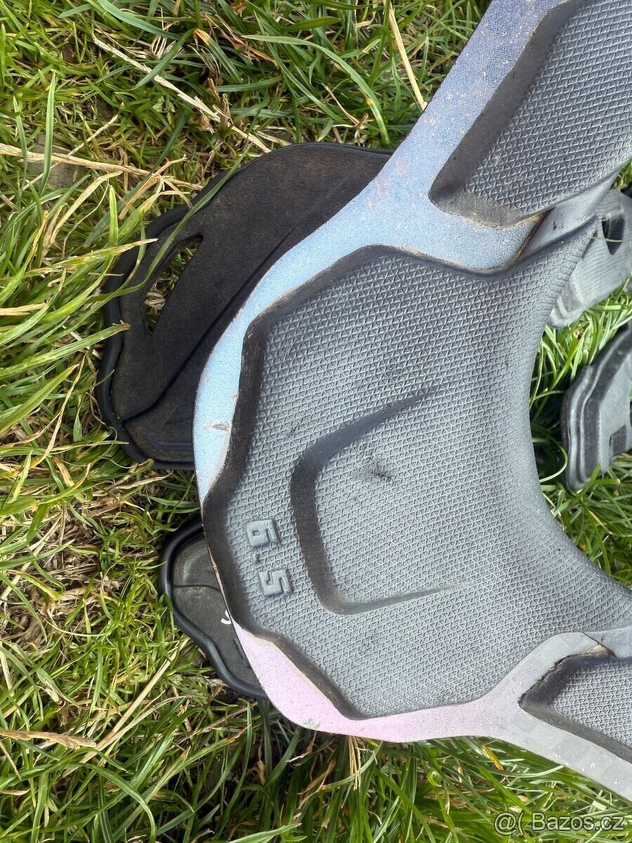 Leatt 6.5 Neck Brace Carbon - 3