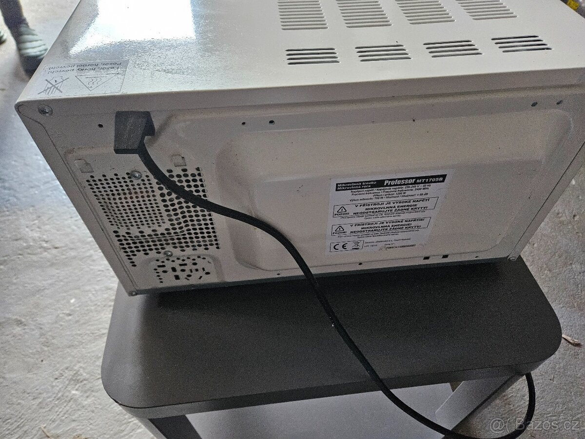 Mikrovlnná trouba Professor - 3