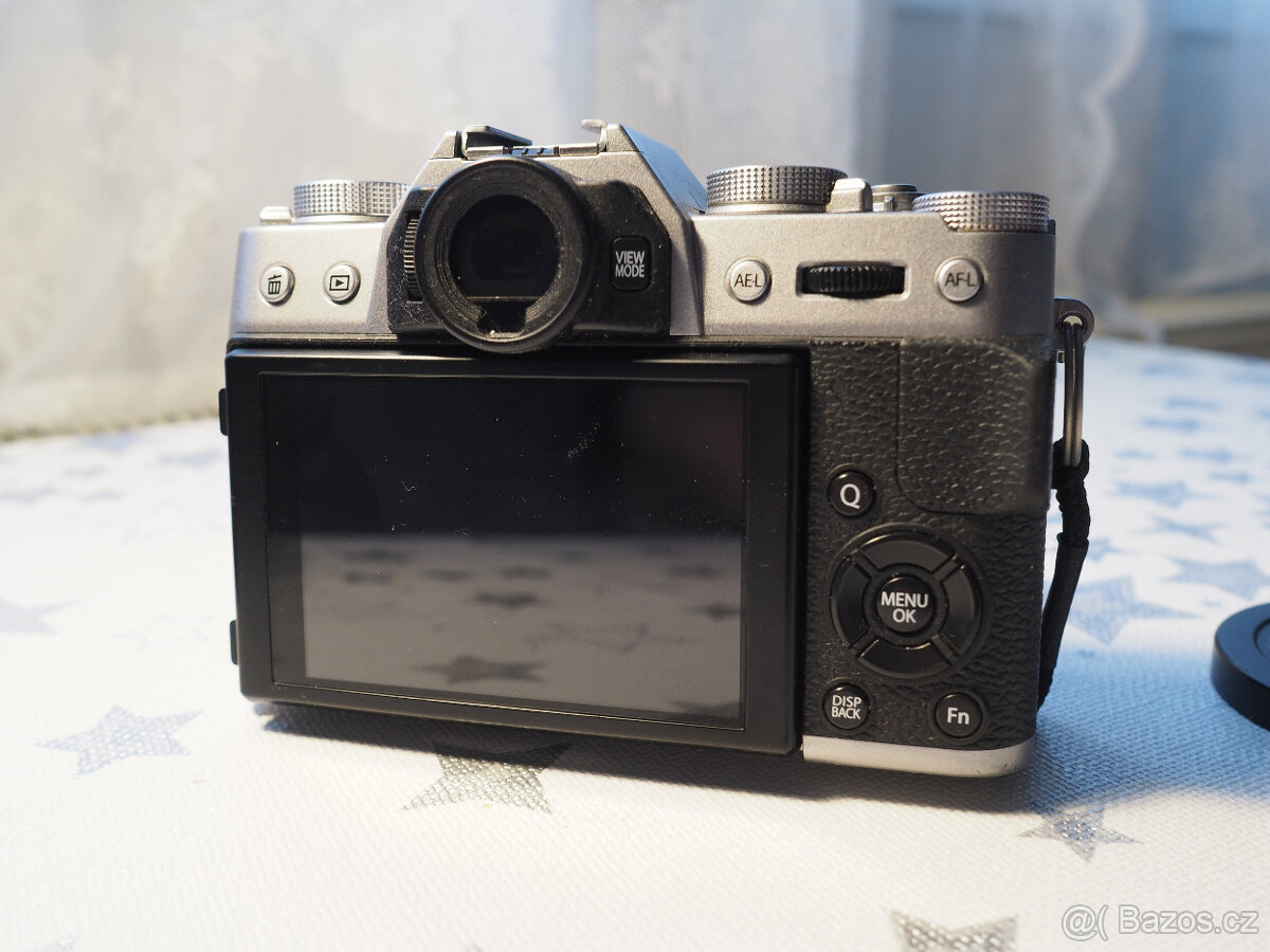 Fujifilm XT10 s objektivem - 3