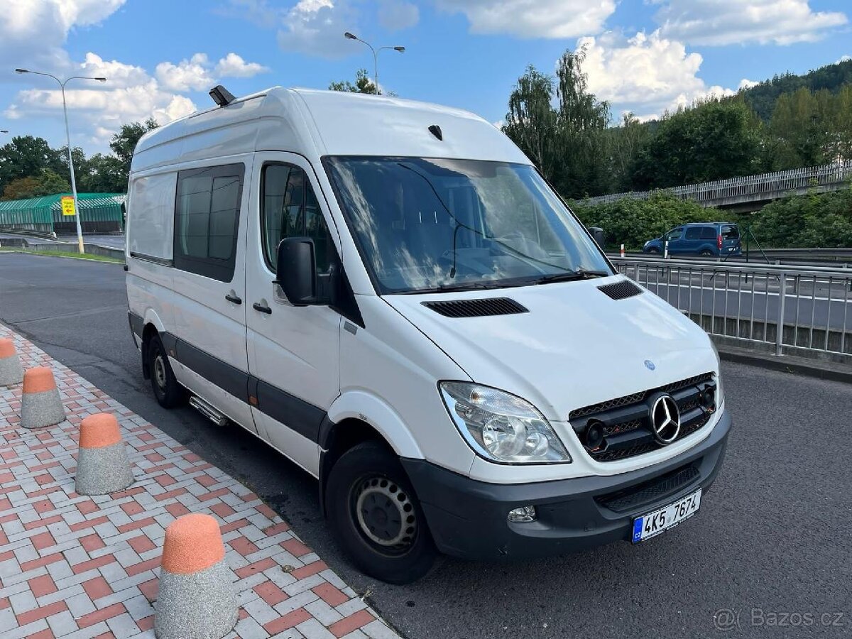 Obytné Auto Mercedes Sprinter 2012 - Vaše Cesta K Nezávislos - 3