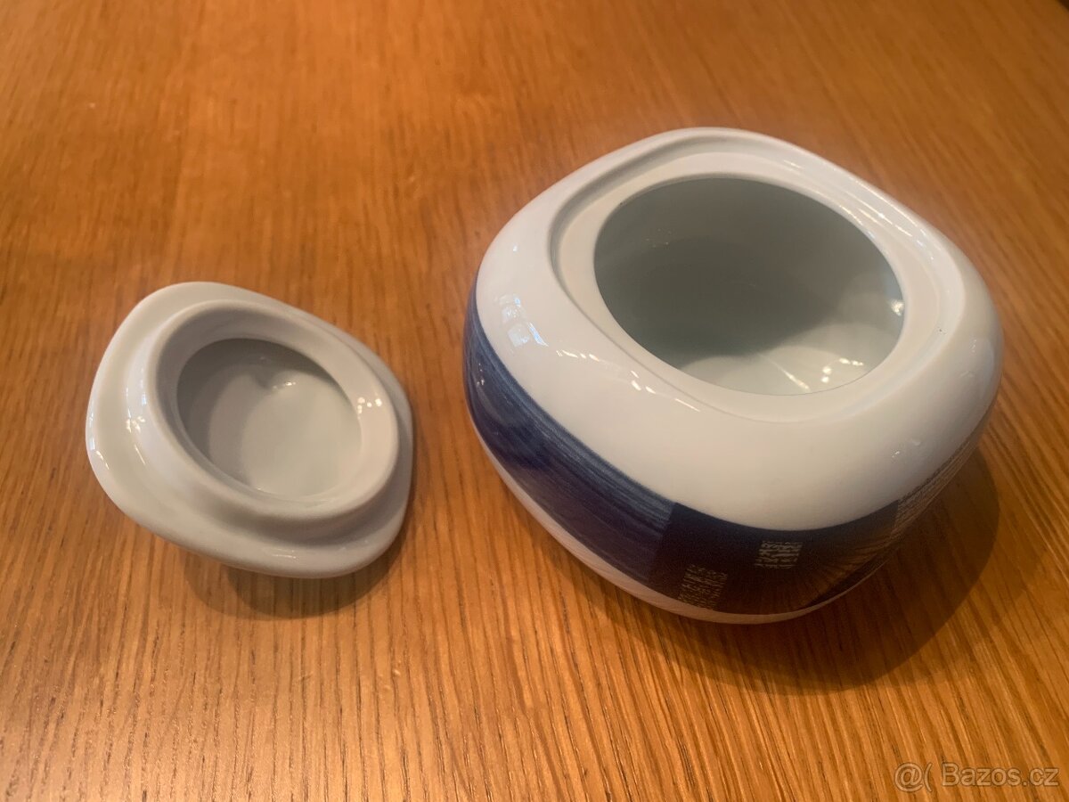 PORCELÁNOVÁ CUKŘENKA - THUN - krásná - 3