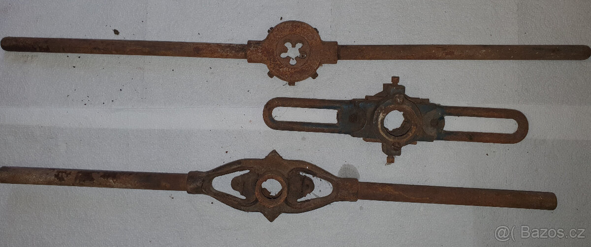 Vratidla na závitová očka - 3