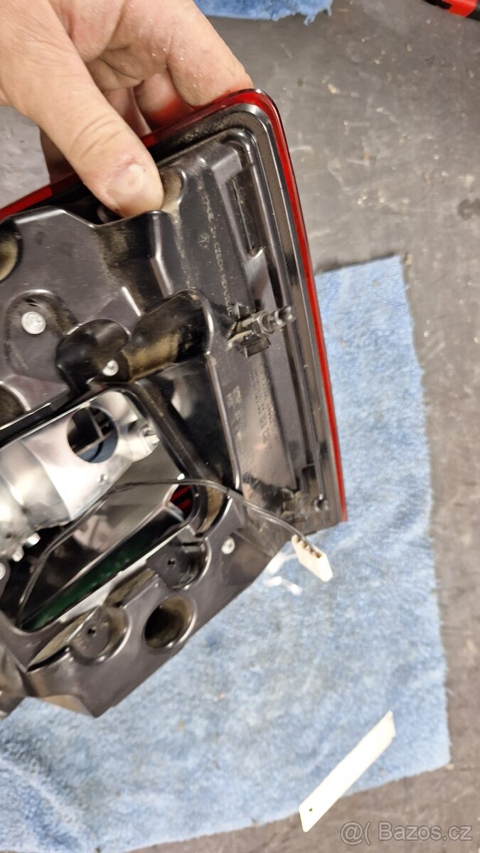 Octavia kombi 3 facelift zadni svetlo - 3