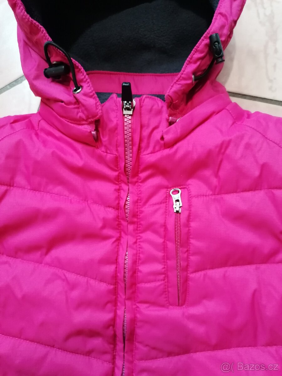 Dívčí, zimní vesta vel. 110 zn. Kugo - 3