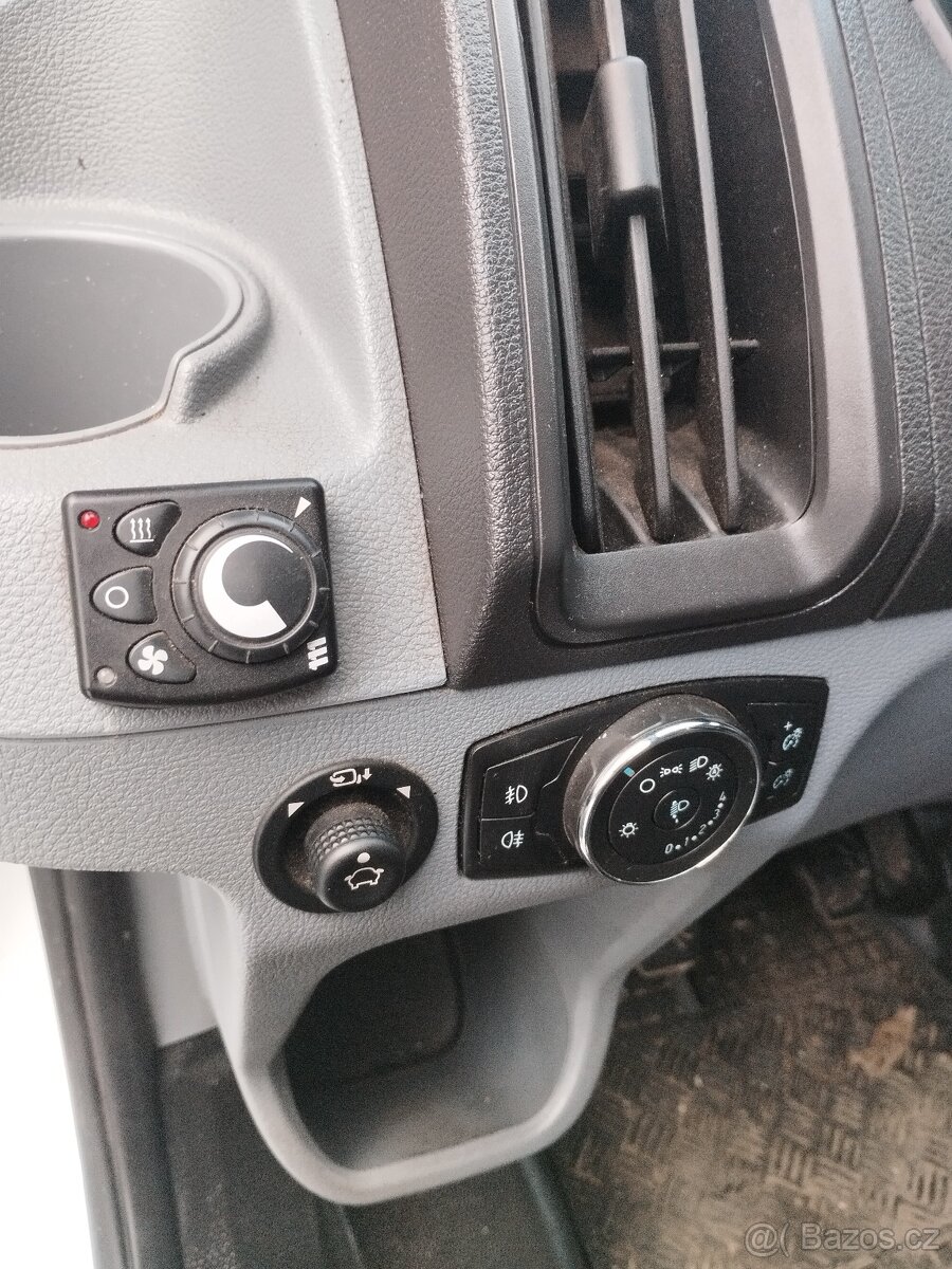 Prodám Ford transit rok 2014 obsah 2'2 92 kW - 3