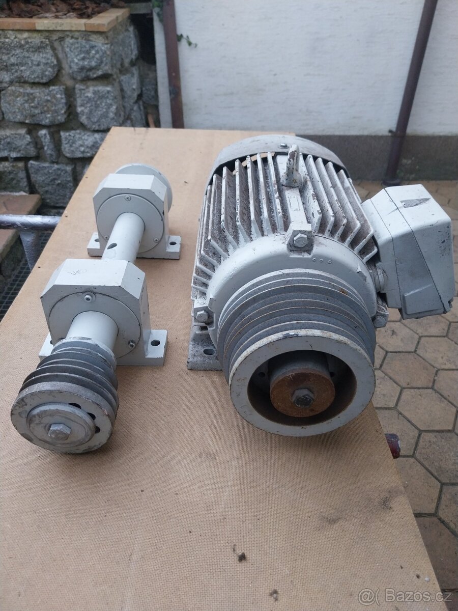 Hřídel s motorem na formátku - 3