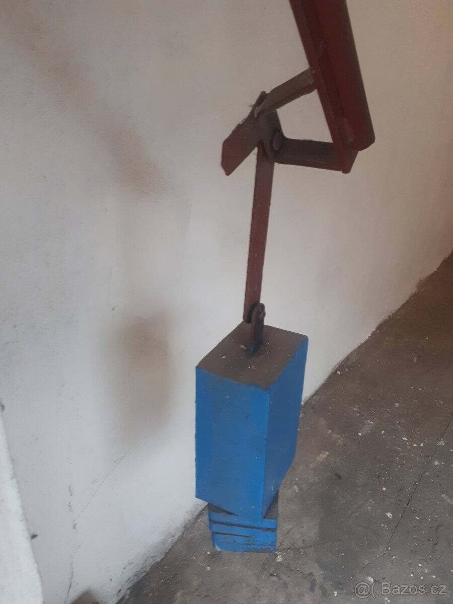 Závaží na vrata - 3