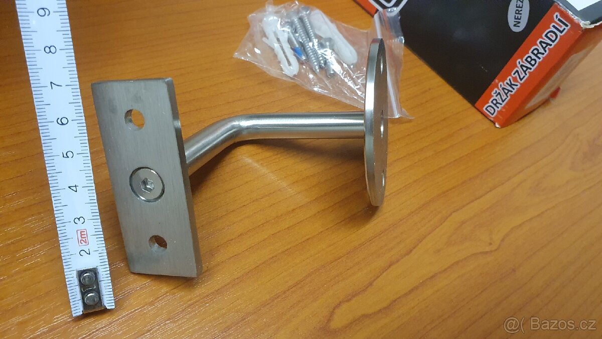 Držák madla zábradlí - 3