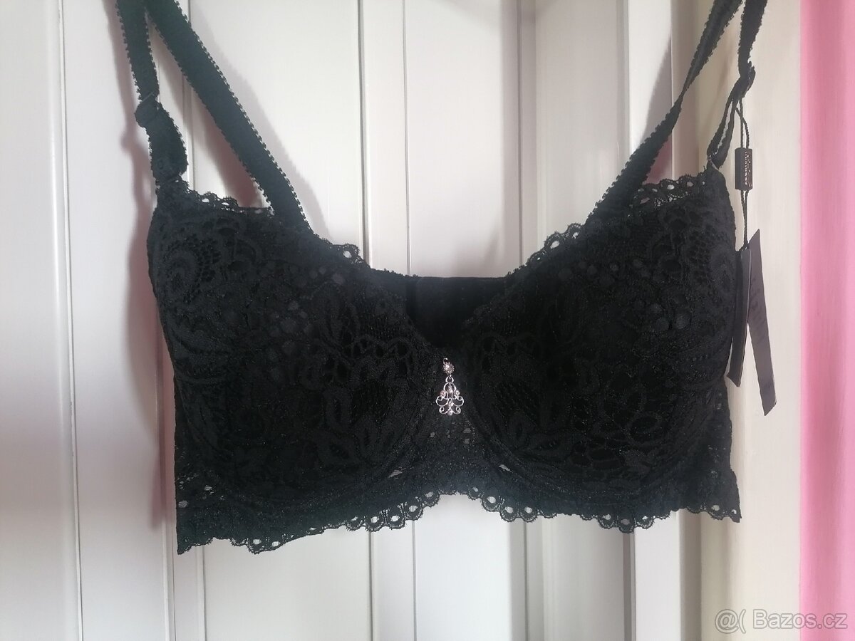 Nová černá podprsenka - 3