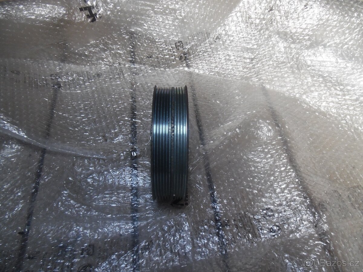 Řemenice Iveco Daily 3.0/F1C dvojitá - 3