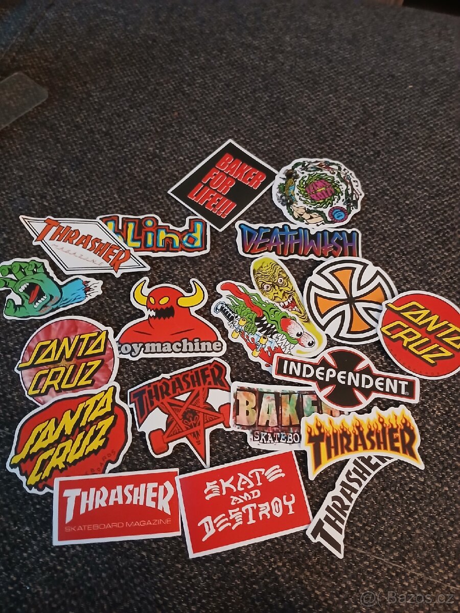 Značkové samolepky - 3