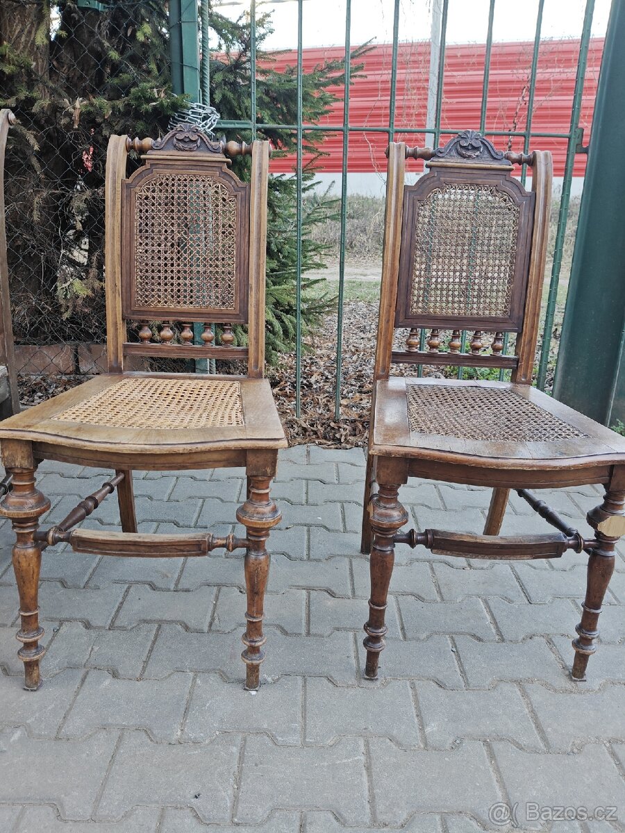 Historické židle - 3