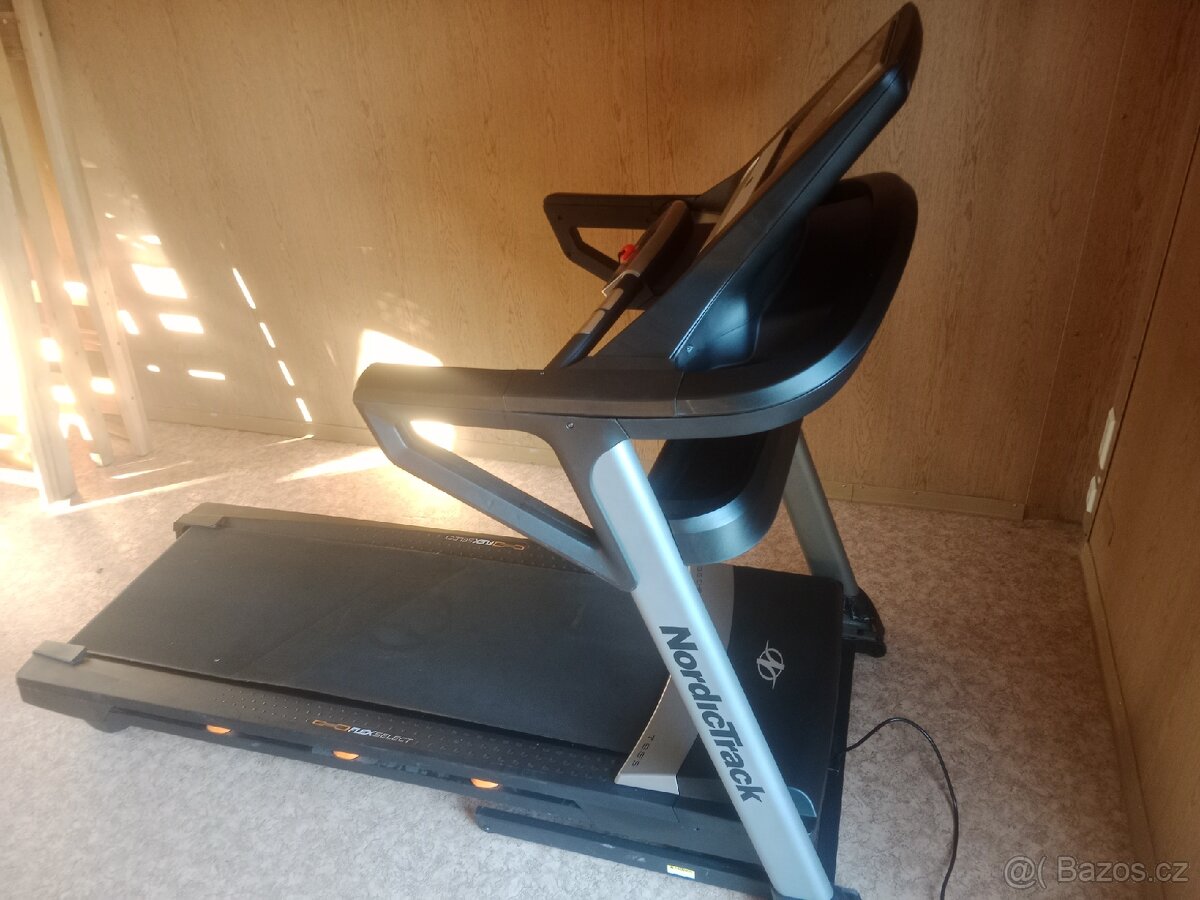 Běžecký pás NORDICTRACK při rychlém jednání sleva - 3
