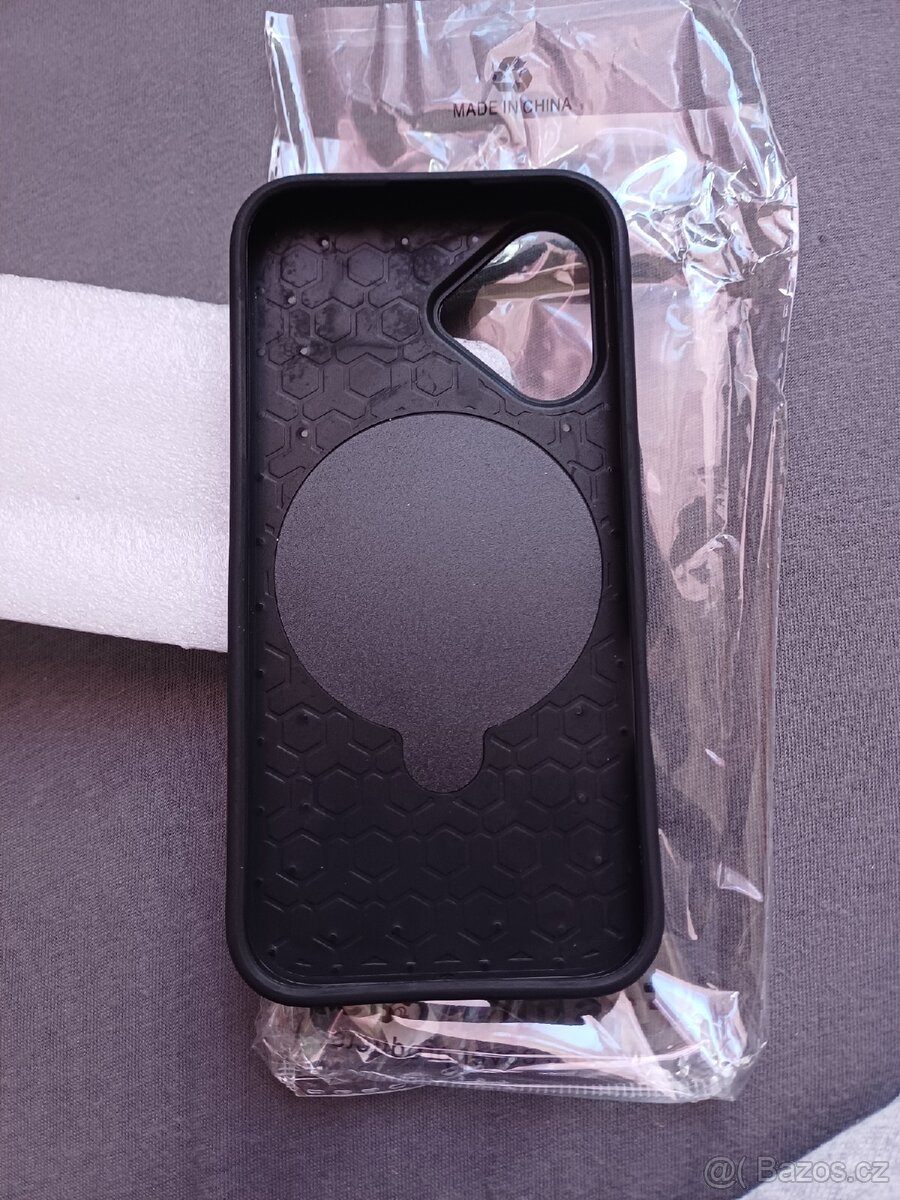 Kryt na iPhone 16 - 3