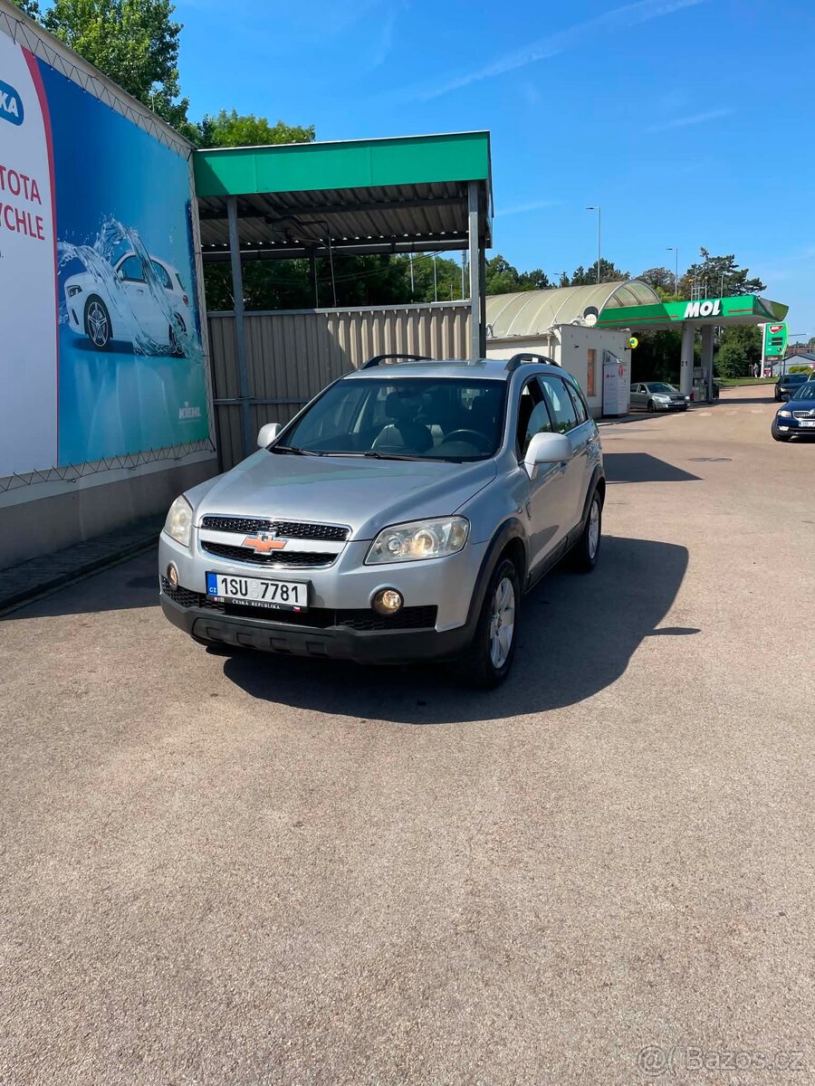 CHEVROLET CAPTIVA 4x4 7.místné - 3