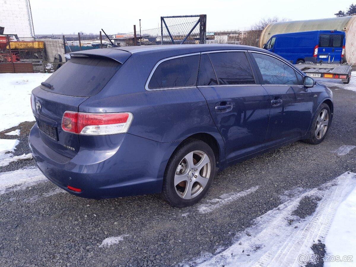 Toyota Avensis automat - 3