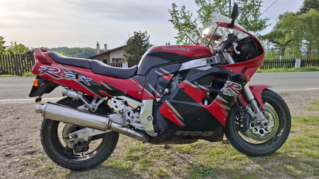 Suzuki GSX-R 1100 - 3