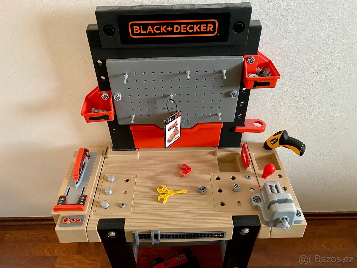 DĚTSKÁ KUTILSKÁ DÍLNA Black & Decker - 3
