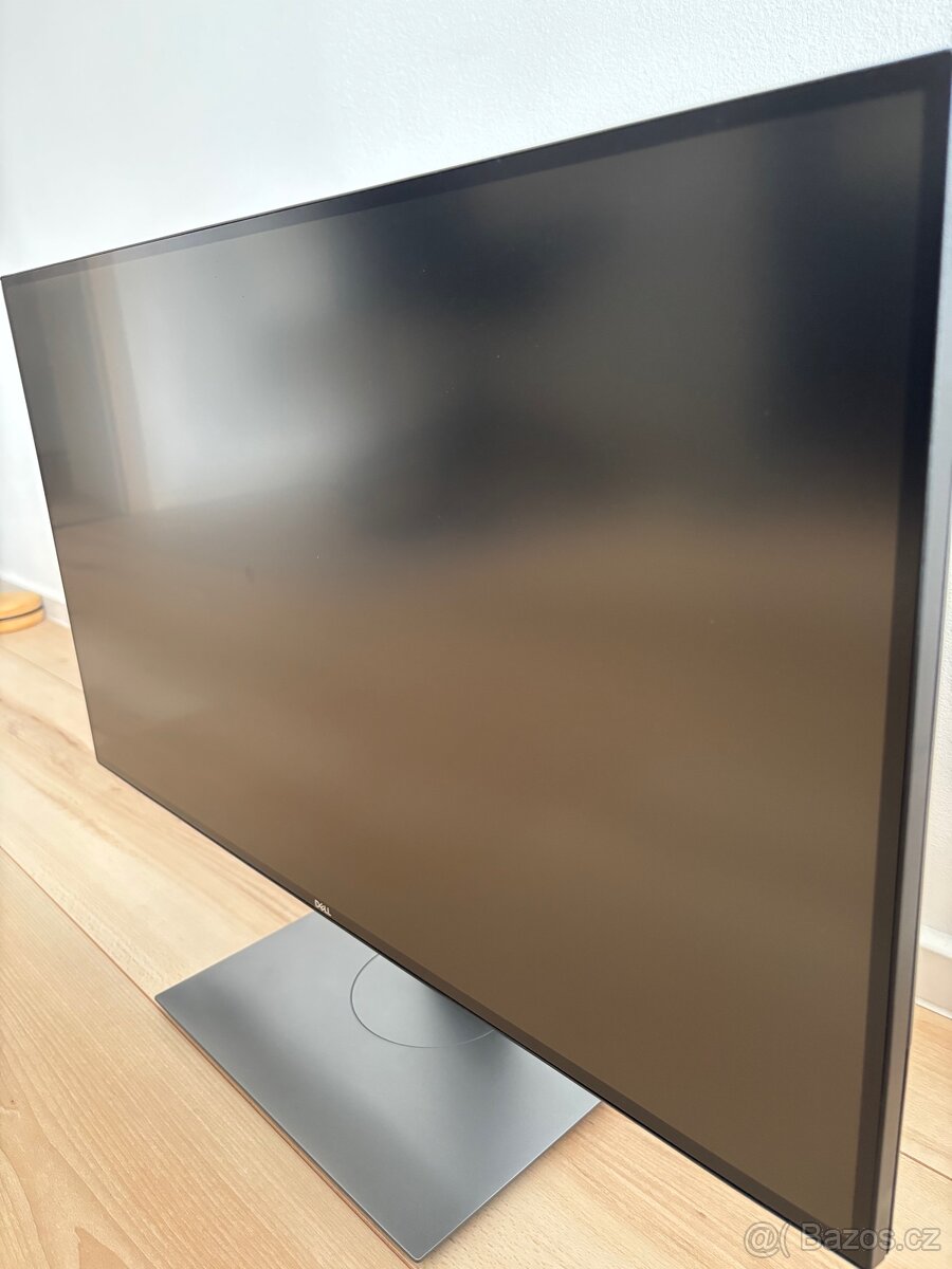25" Dell U2520D UltraSharp - 3