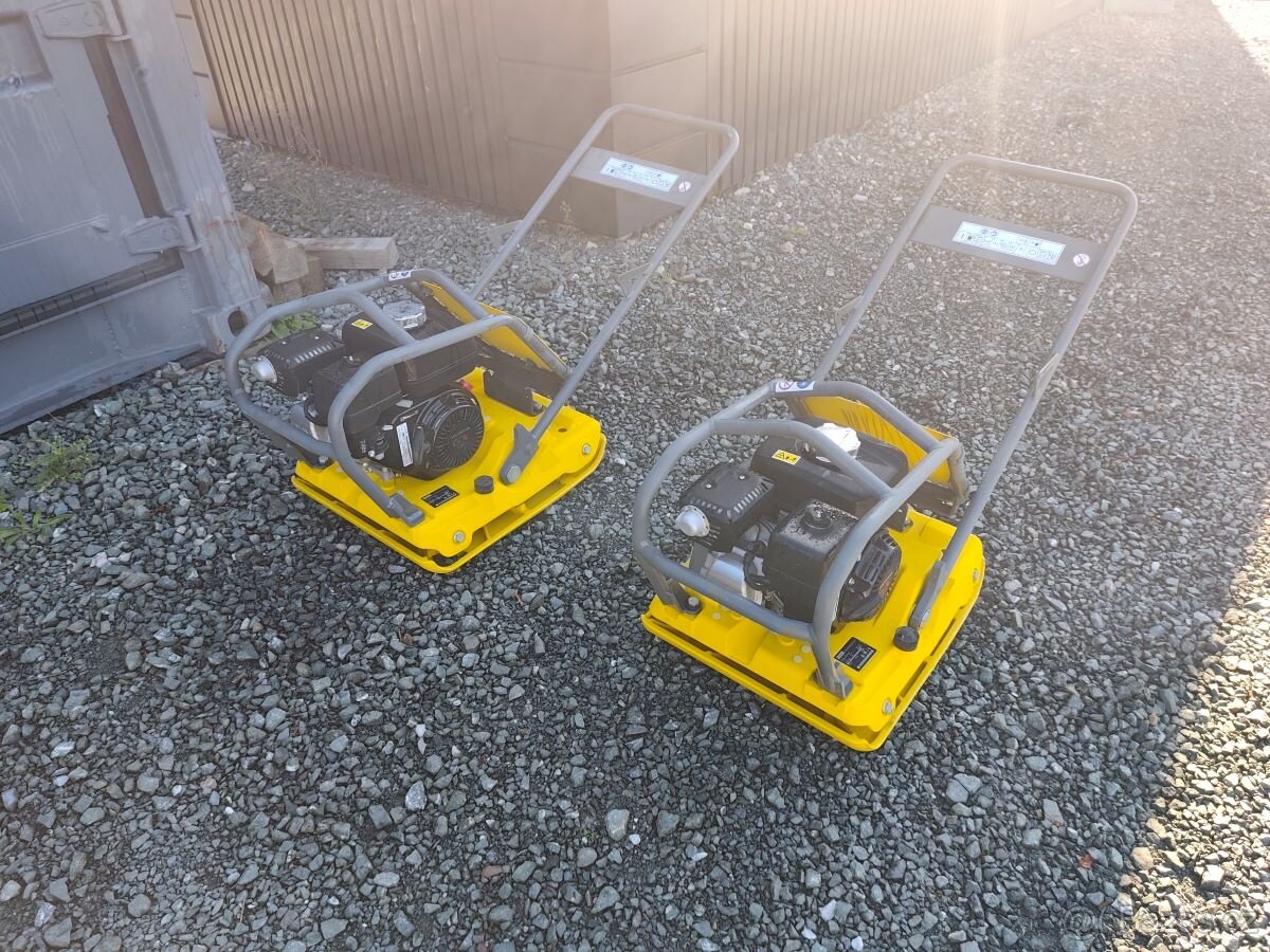 Jednosměrná vibrační deska Wacker WP 1550A - 3