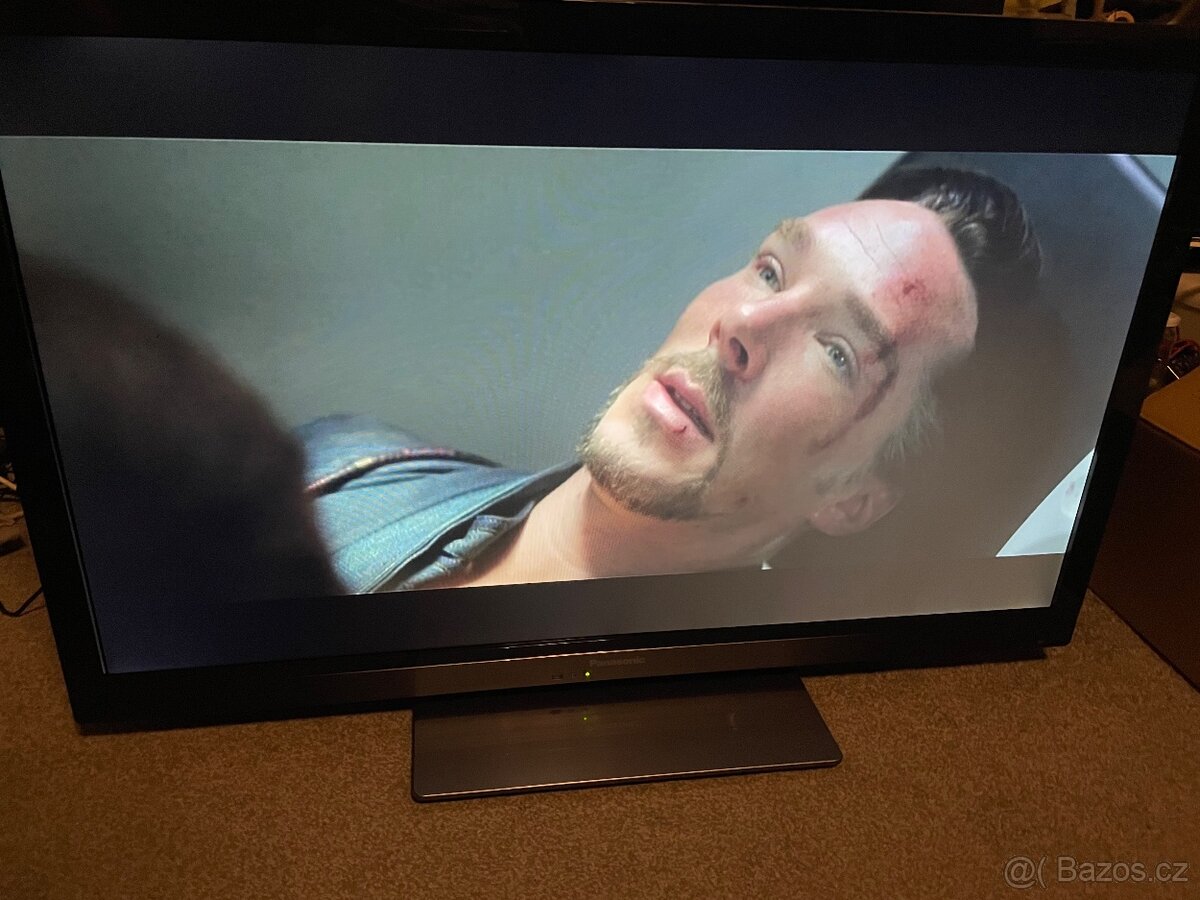 LED TV Panasonic - 3