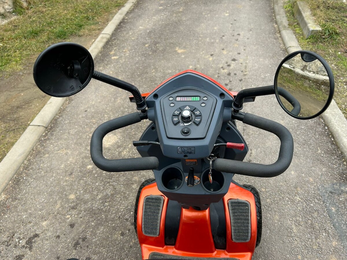 Elektrický invalidní vozík