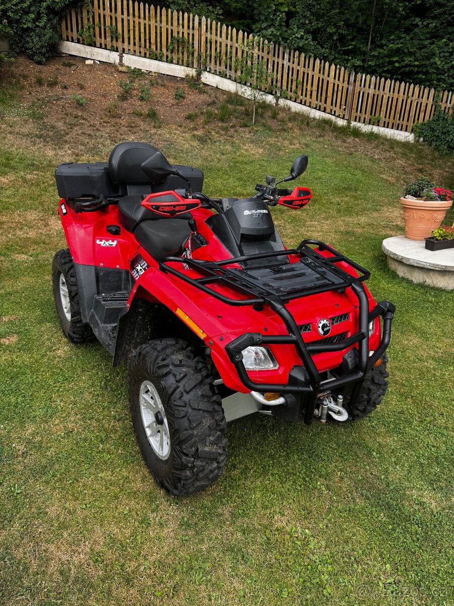 Can-am outlander 800 opraven TEL
