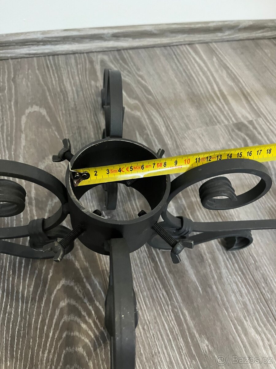 Řemeslný stojan na Vánoční stromeček - 3