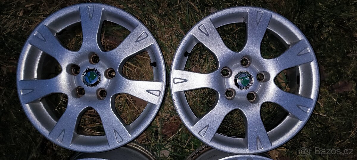 ALU kola r16 Škoda Octavia 2 - 3