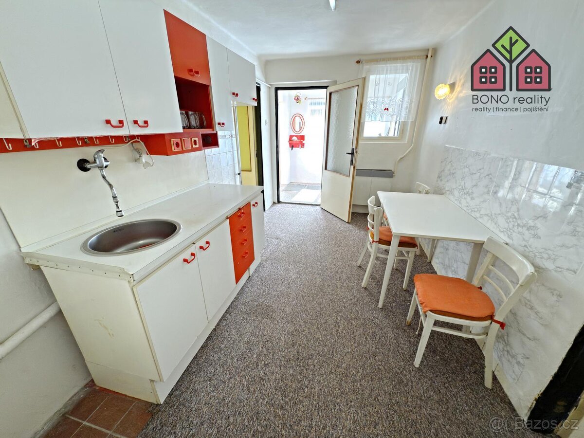 RD 3+1 s možností půdní vestavby, zahrada, pozemek 740 m2, o - 3