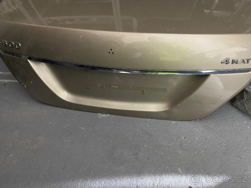 MERCEDES BENZ W221 ZADNÍ VÍKO - 3