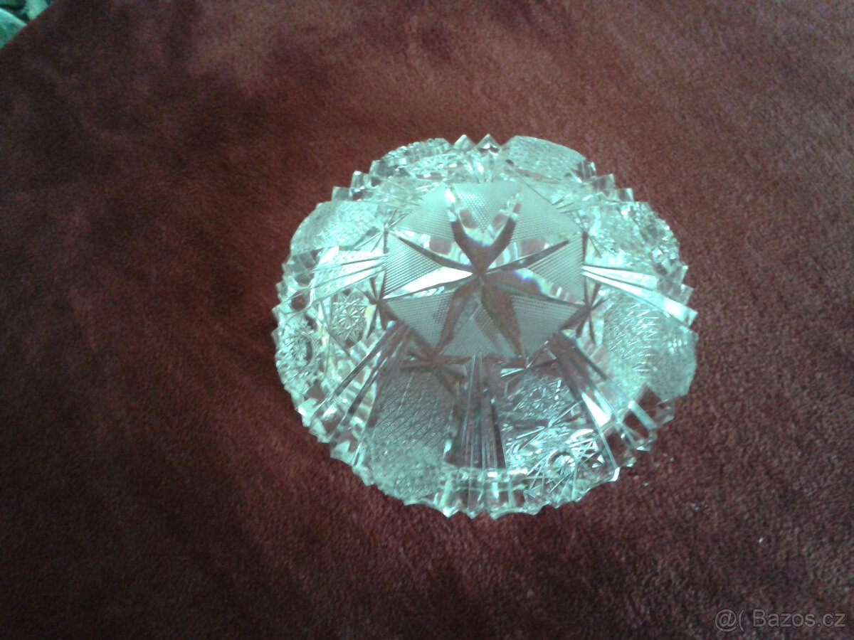křišťálový popelník - 3