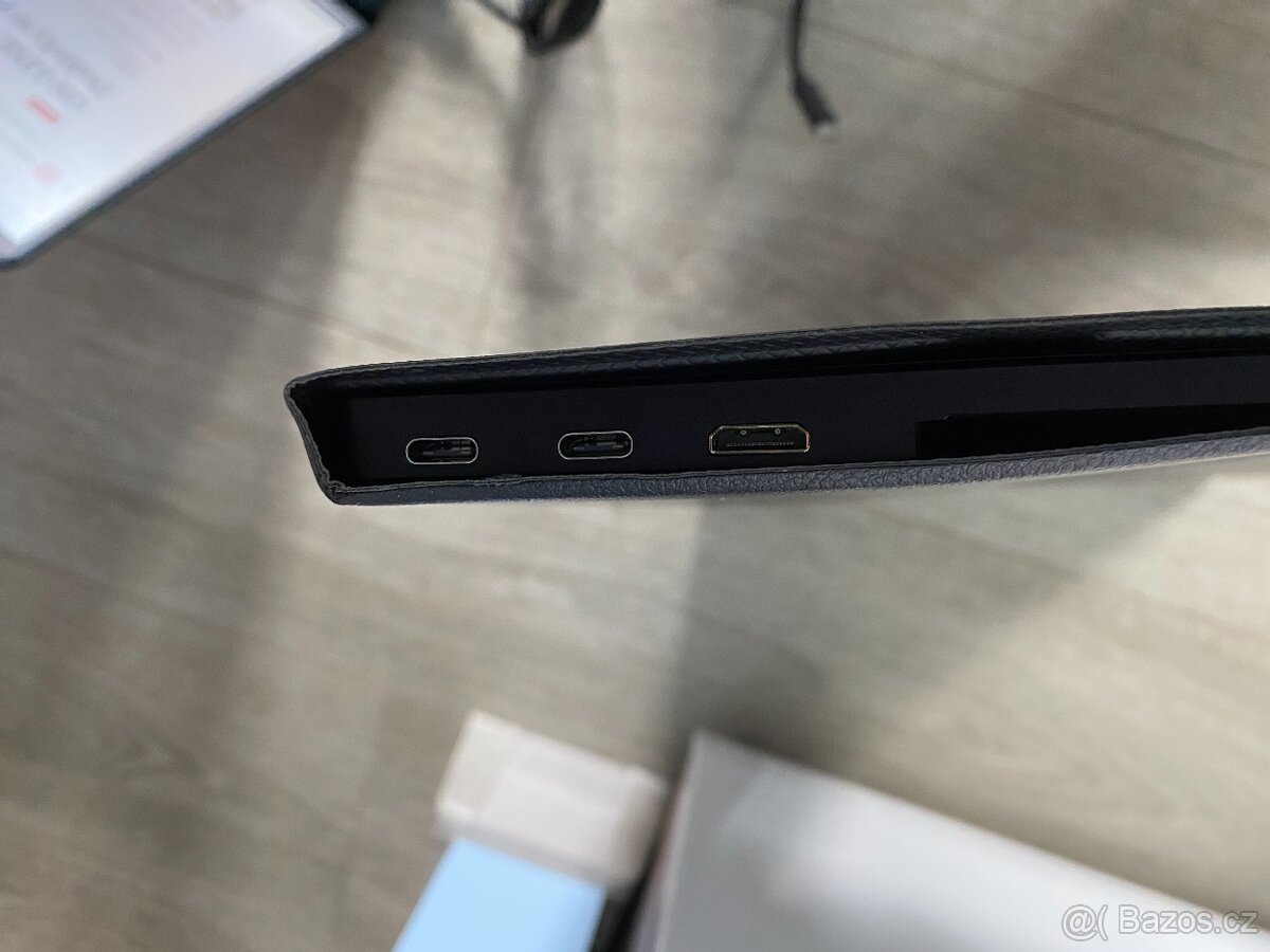 Přenosný monitor 17 palců - 3