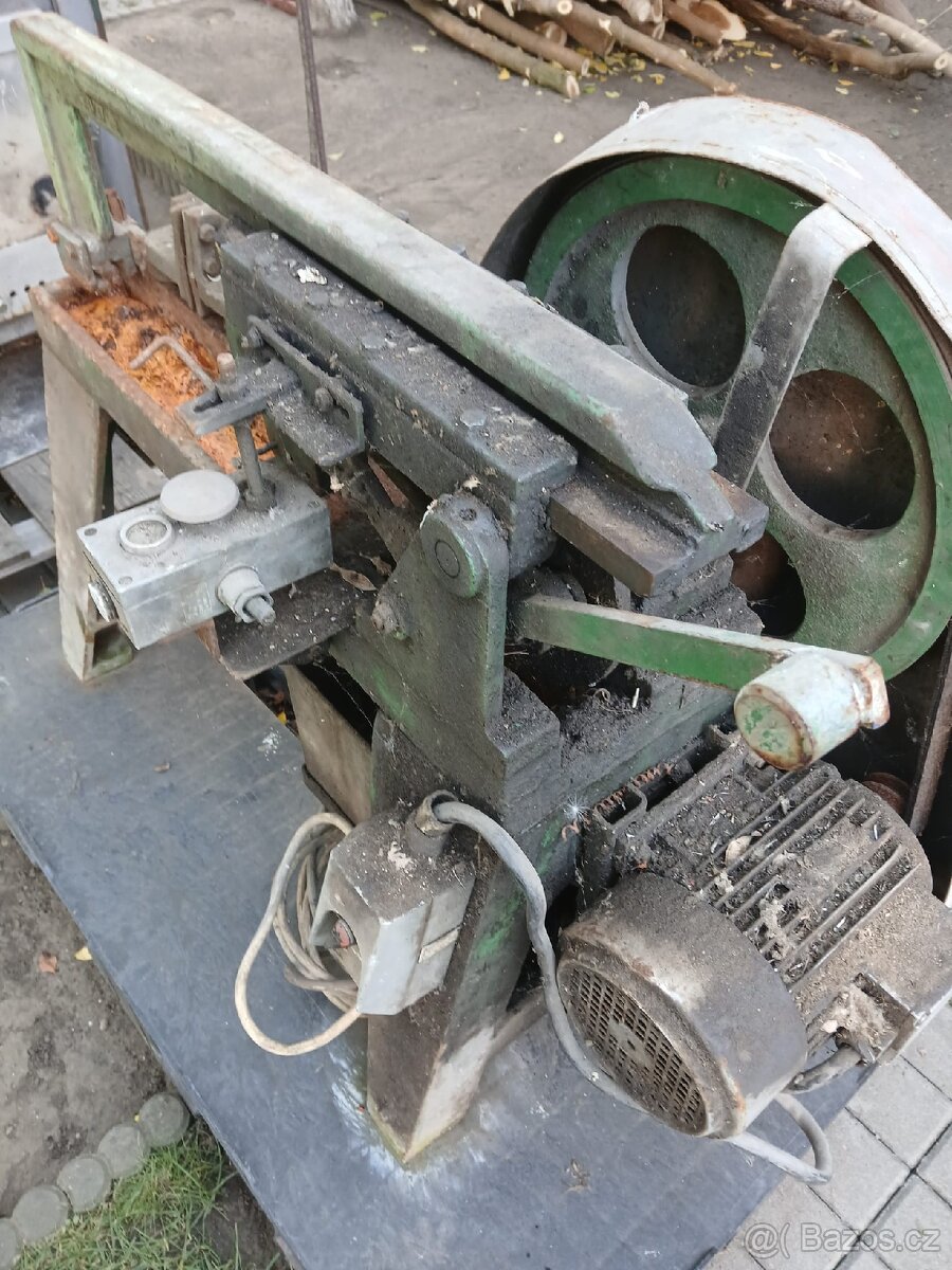 Strojní pila - 3