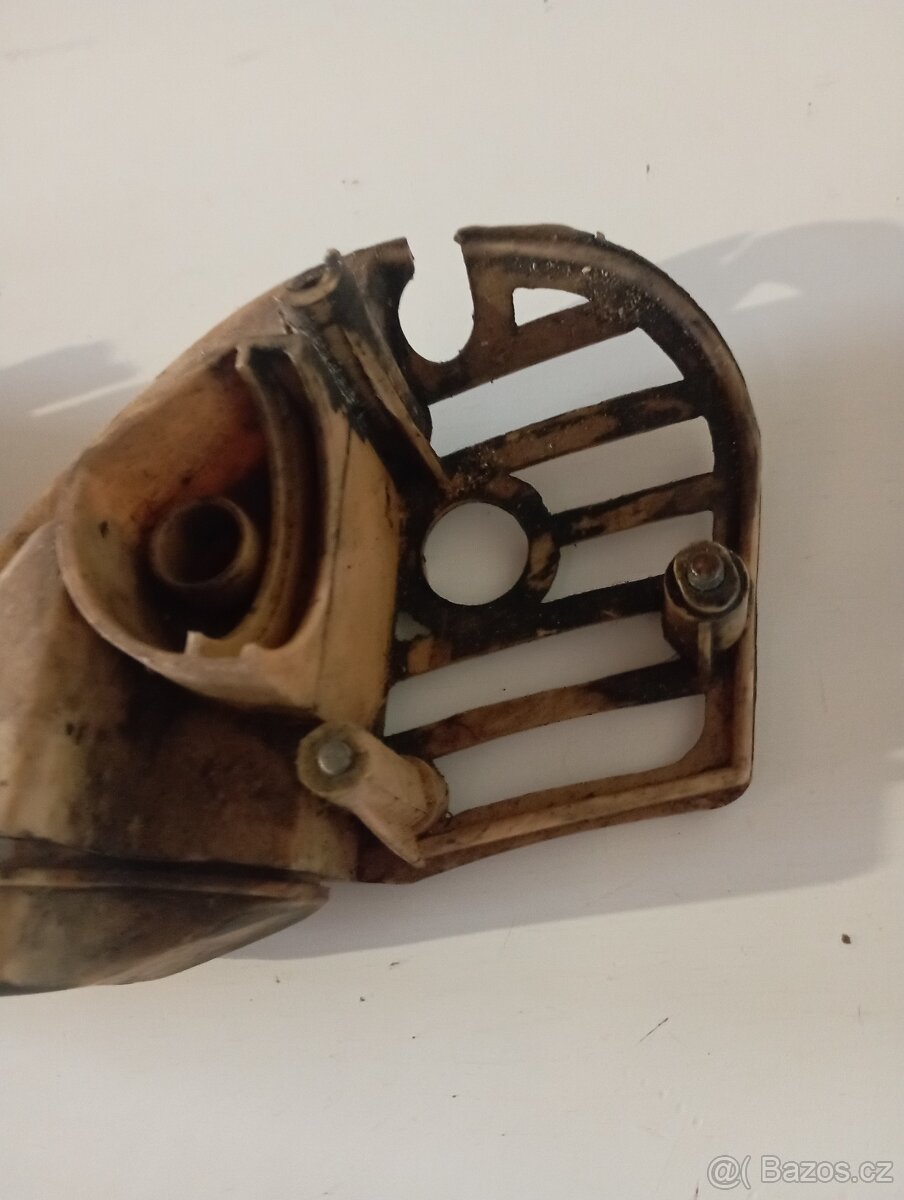 Kryty karburace originál S22 stadion - 3